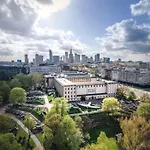 Apartman Super Forum 2 Metro Fast Wifi Netflix, Hbo, Appletv Varsó