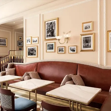 Super Forum 2 Metro Fast Wifi Netflix, Hbo, Appletv Warszawa