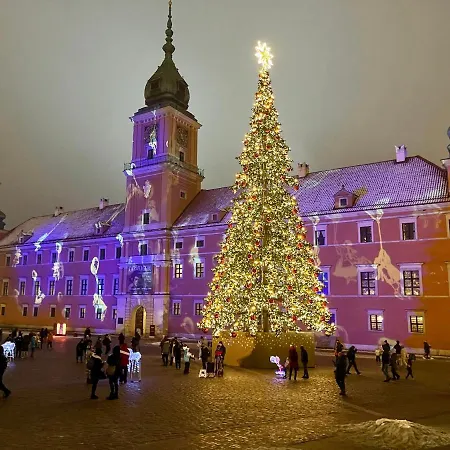 Super Forum 2 Metro Fast Wifi Netflix, Hbo, Appletv * Warszawa