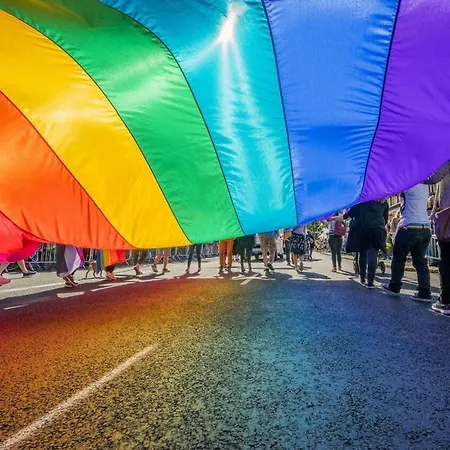 Super Forum 2 Metro Fast Wifi Netflix, Hbo, Appletv * Varsóvia